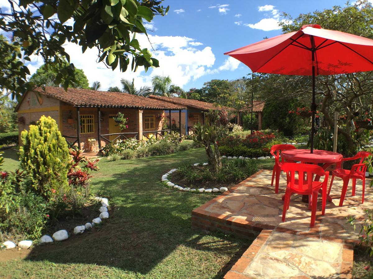 Cabanas La Carolina - Mesa De Los Santos Los Santos  Dış mekan fotoğraf