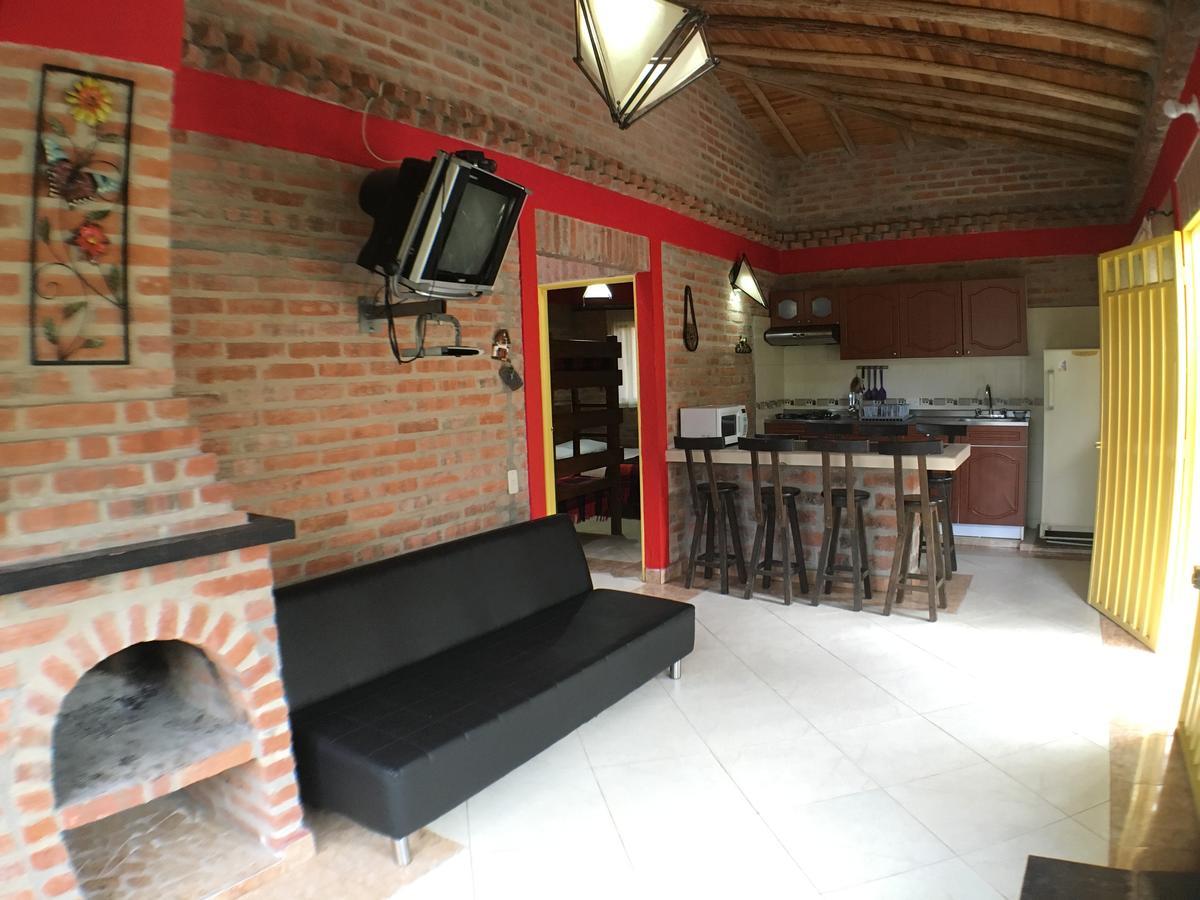 Cabanas La Carolina - Mesa De Los Santos Los Santos  Dış mekan fotoğraf